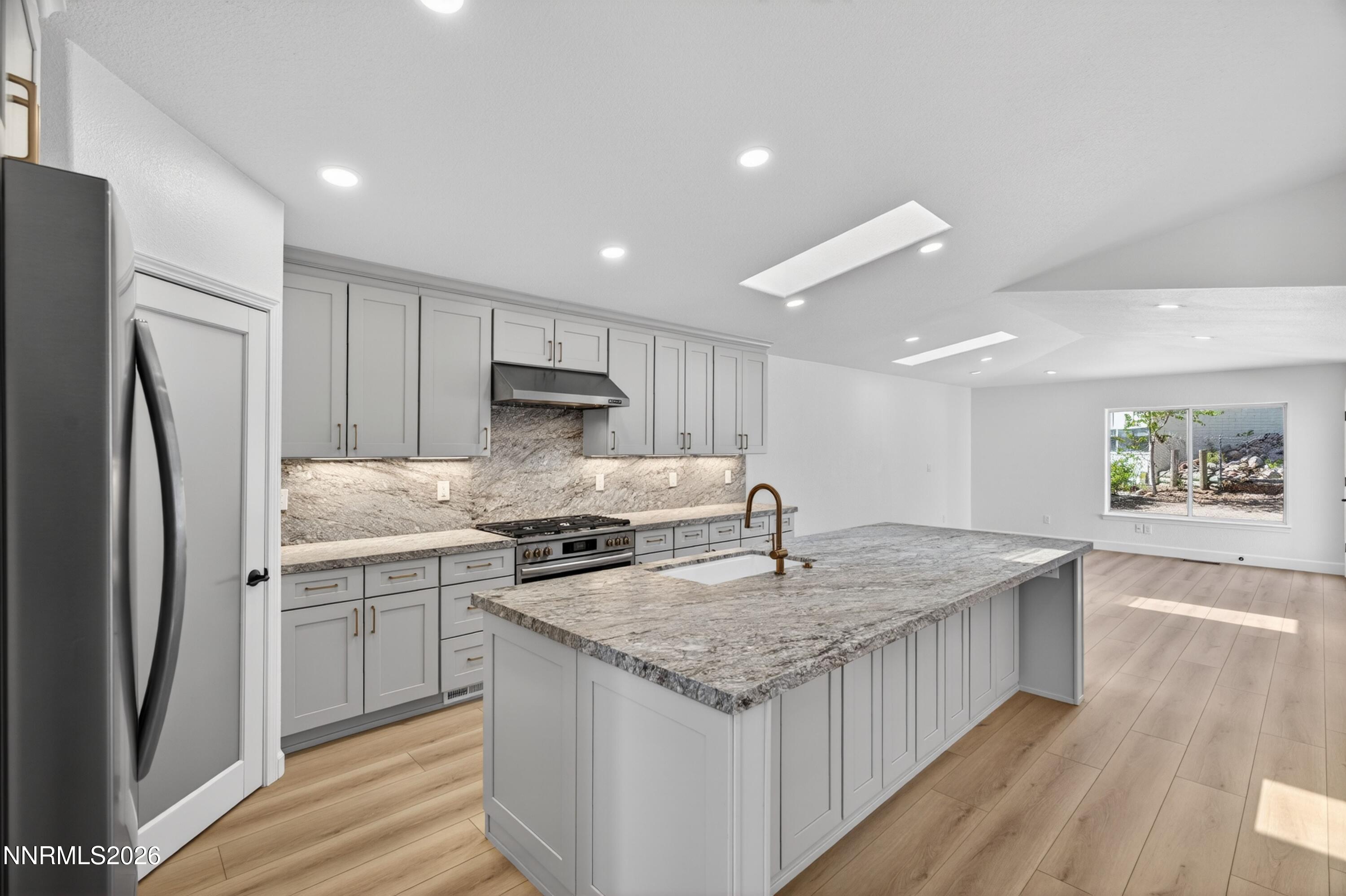 3155 Villa Marbella Circle Reno, NV 89509 - Photo 14 of 71 013_dsc00915_218