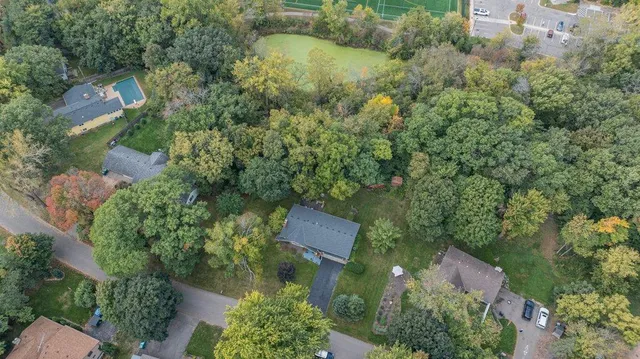 $599,900 | 5730 Echo Road, Excelsior, MN 55331