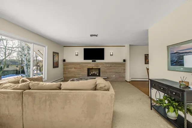 $599,900 | 5730 Echo Road, Excelsior, MN 55331