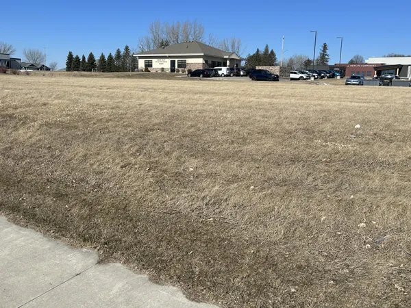 $100,000 | Xxx Northeast Landmark Drive Northeast, Owatonna, MN 55060