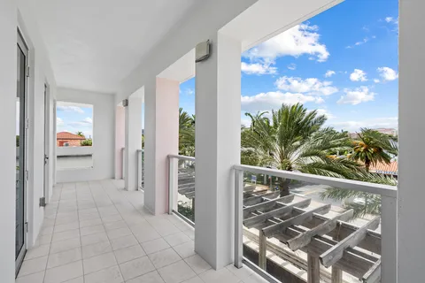 $1,200,000 | 455 East Palmetto Park Road, Unit 3W, Boca Raton, FL 33432