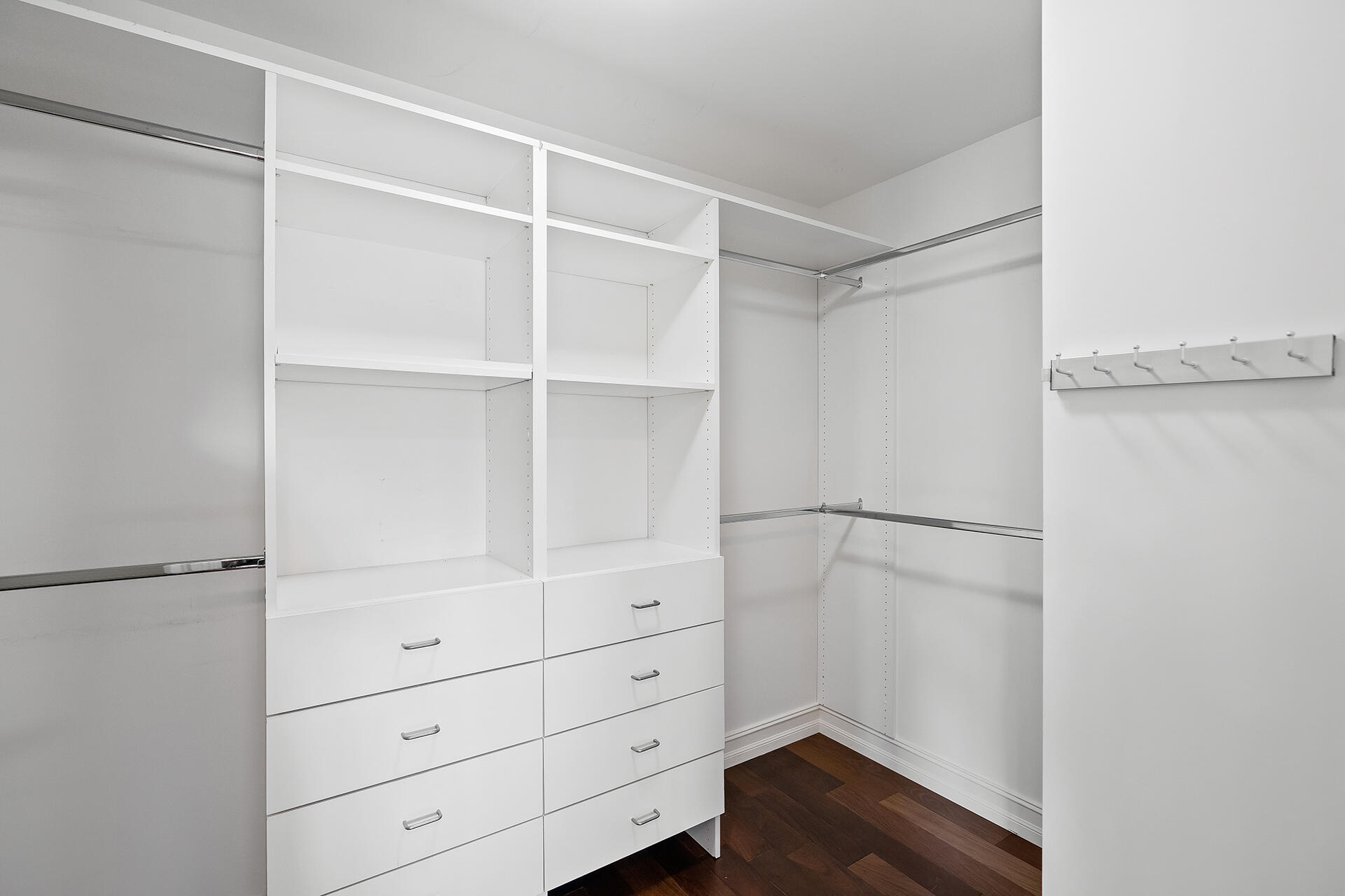 455 East Palmetto Park Road, Unit 3W Boca Raton, FL 33432 - Photo 28 of 40 a view of an empty walk in closet