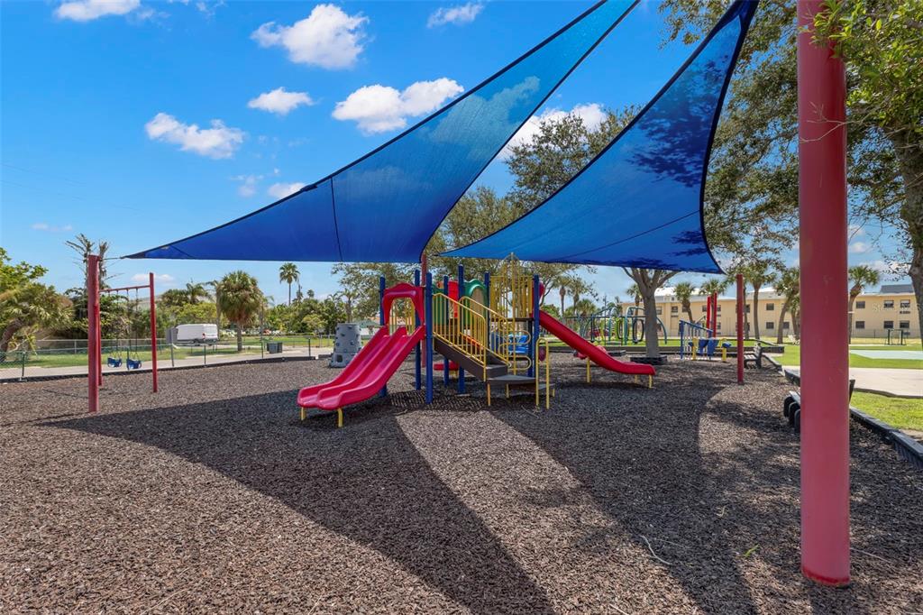 16333 Gulf Boulevard, Unit 113 Redington Beach, FL 33708 - Photo 28 of 40 a view of outdoor space with seating