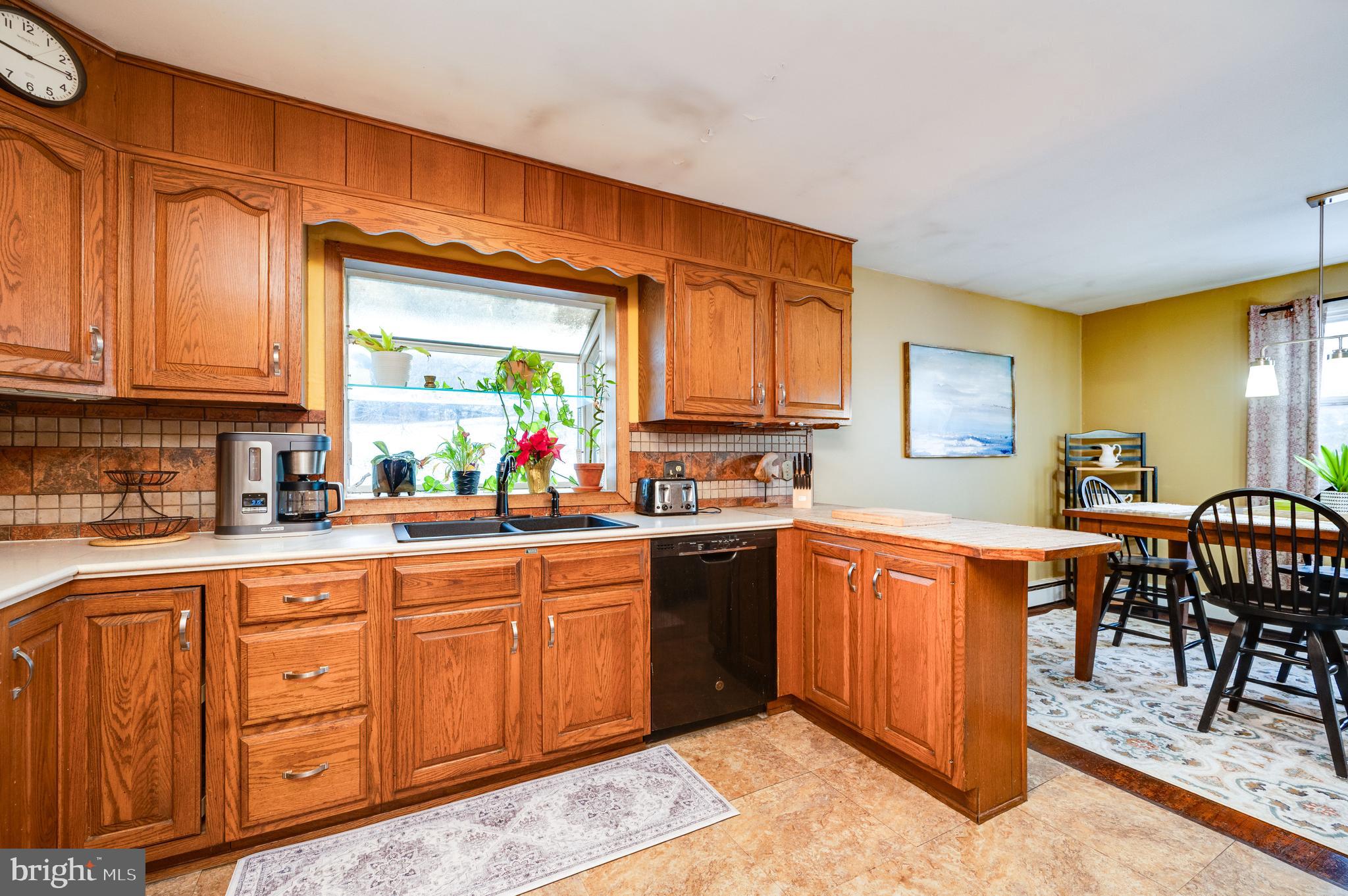 5621 Allentown Pike Reading, PA 19605 - Photo 19 of 50