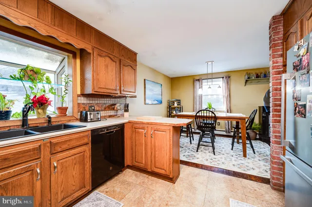 $359,900 | 5621 Allentown Pike, Reading, PA 19605