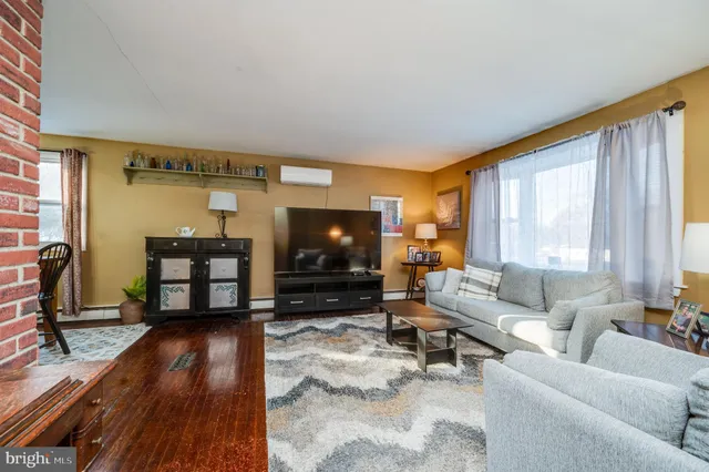 $359,900 | 5621 Allentown Pike, Reading, PA 19605