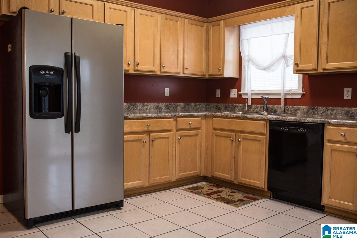 5145 Overlook Circle Bessemer, AL 35022 - Photo 4 of 50