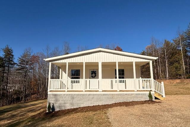 2475 Coles Creek Road Rocky Mount, VA 24151 - Photo 36 of 42 front view of a house with a small yard