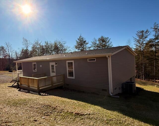 2475 Coles Creek Road Rocky Mount, VA 24151 - Photo 40 of 42 a view of a house with a yard