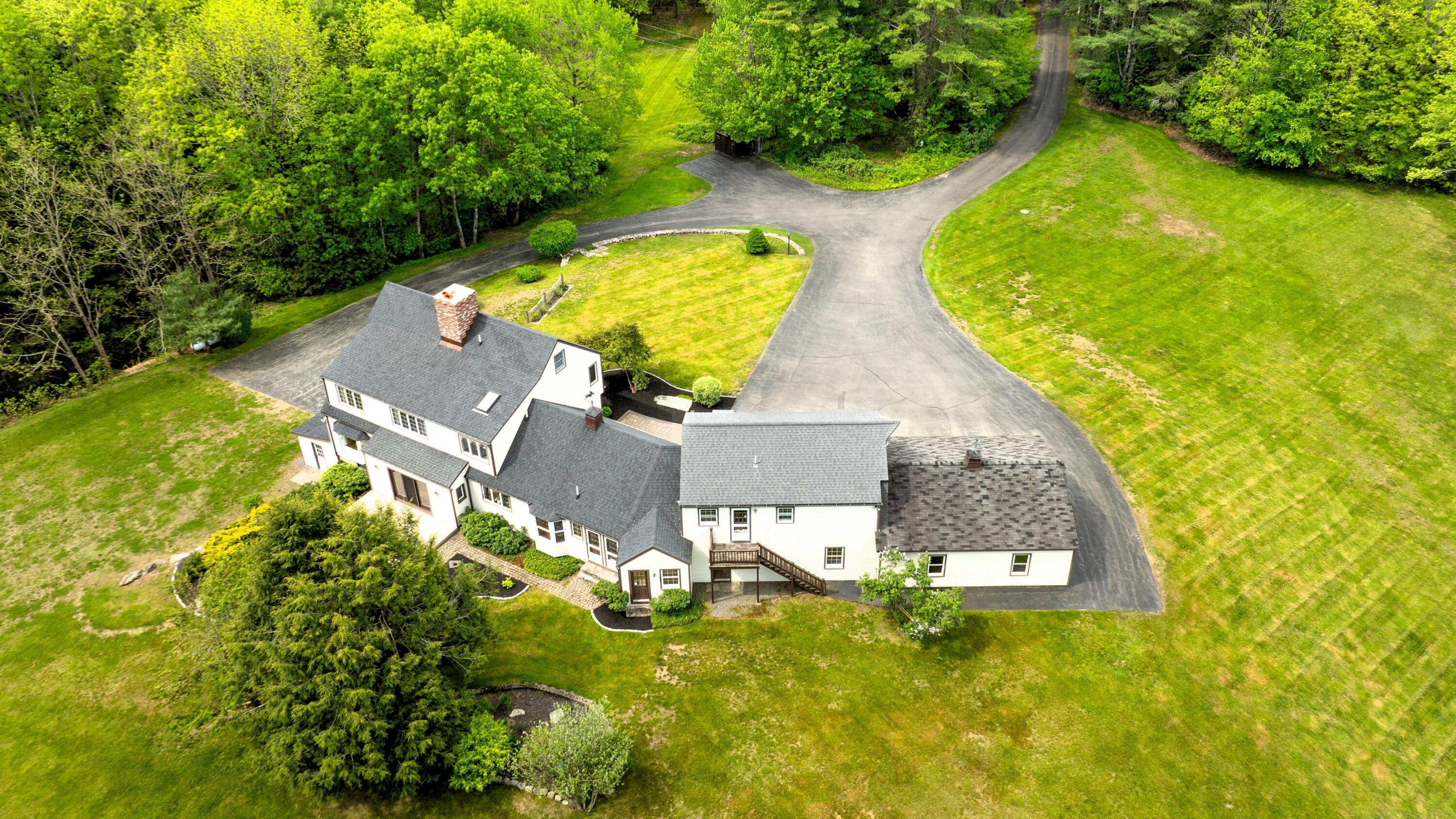 105 Webster Road Gorham, ME 04038 - Photo 3 of 113 105 Webster Road-11