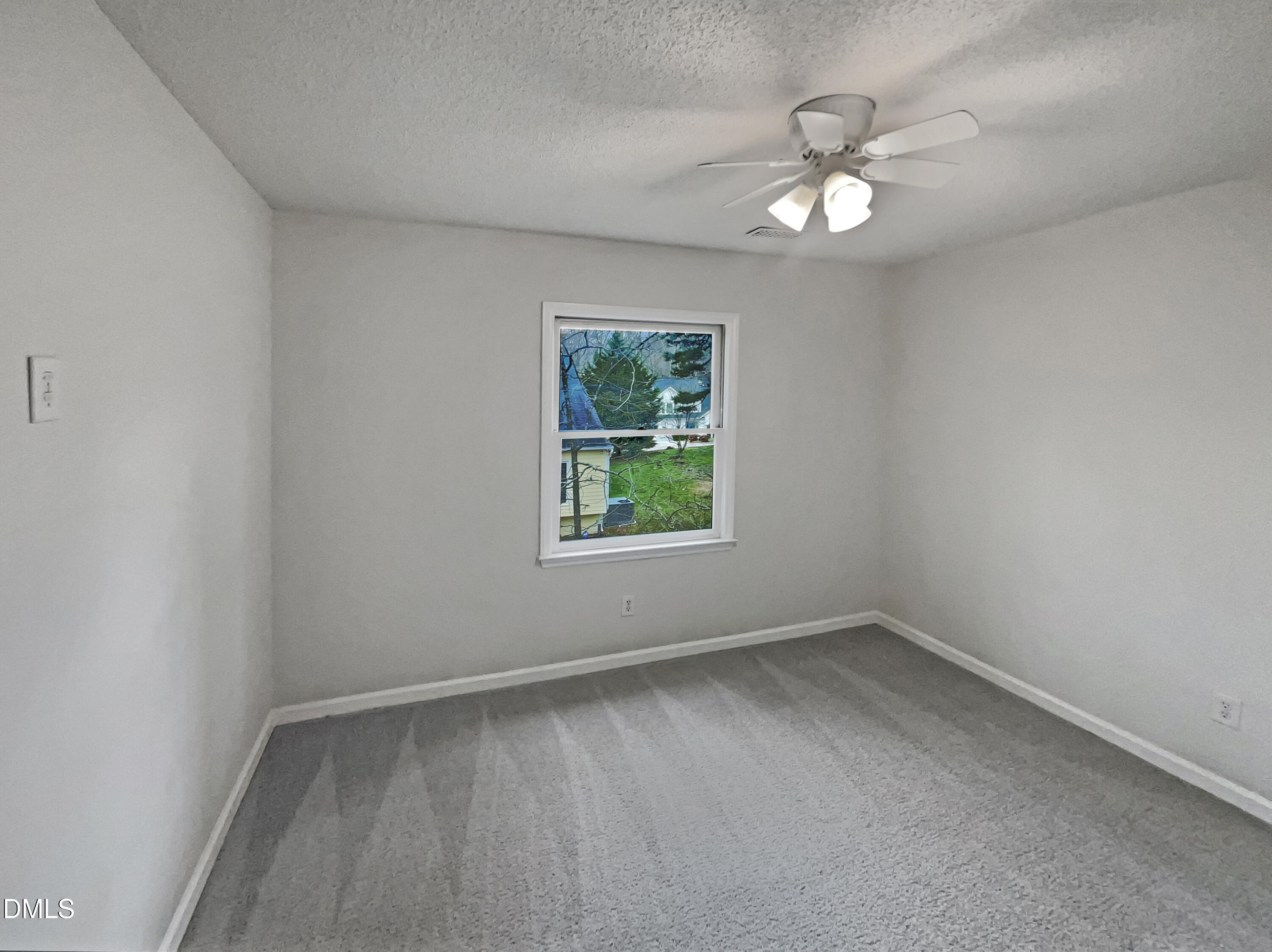 3908 Sturbridge Drive Durham, NC 27713 - Photo 5 of 18 photo_05