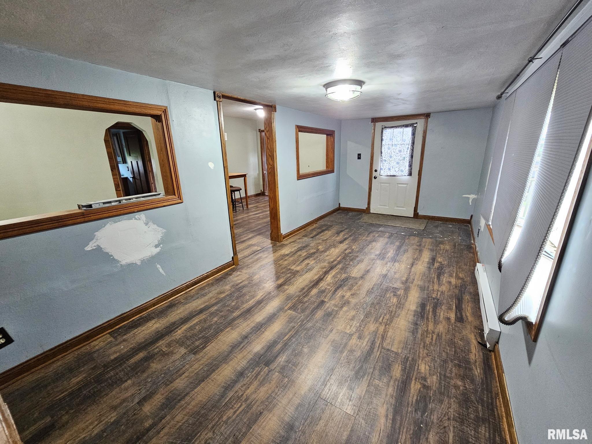 4518 South Hammerich Road Mapleton, IL 61547 - Photo 10 of 24