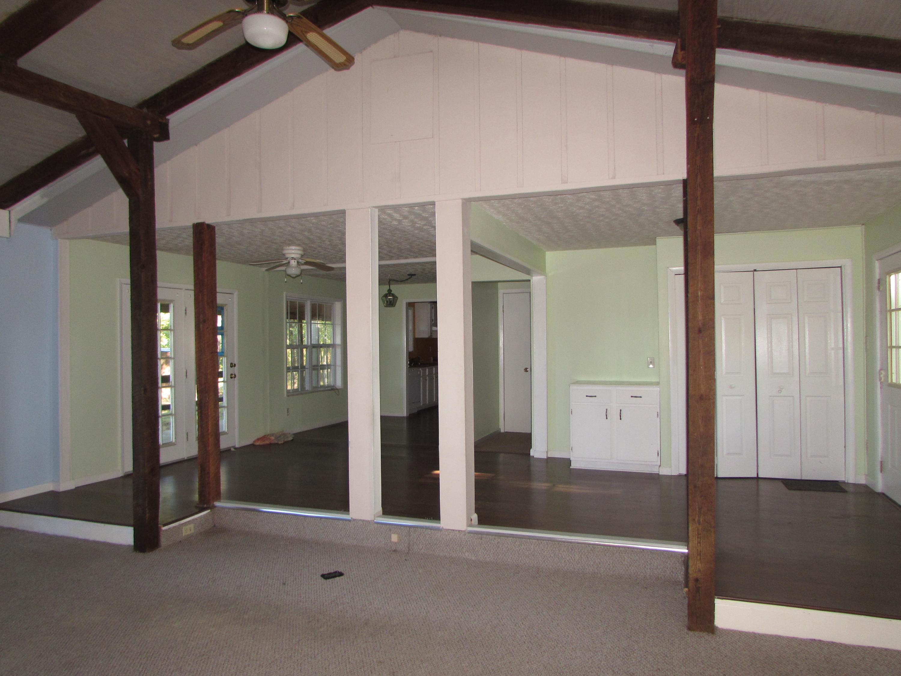 205 Junior Hall Road Road Sunbright, TN 37872 - Photo 15 of 33 inside (2)