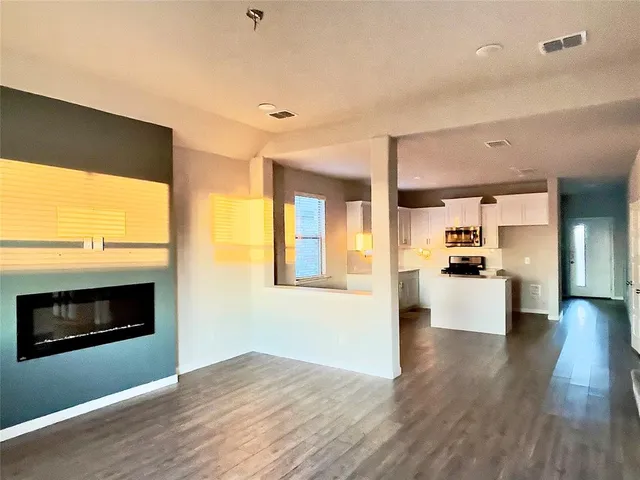 $1,750 | 1568 Glacier Ridge, Royse City, TX 75189