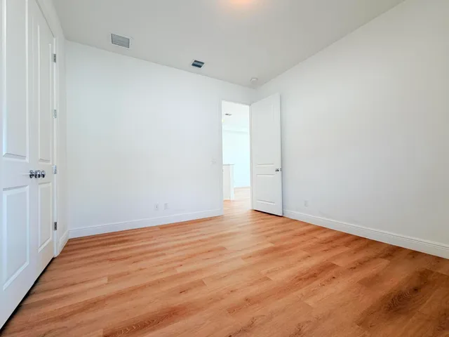 $8,500 | 2074 Dickens Terrace, Palm Beach Gardens, FL 33418