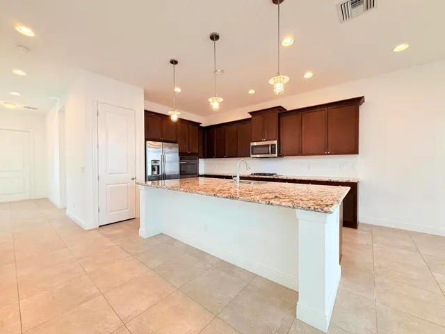 $8,500 | 2074 Dickens Terrace, Palm Beach Gardens, FL 33418