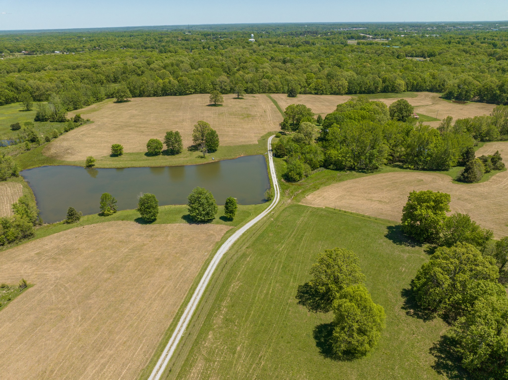 1104 Pond Switch Road Dickson, TN 37055 - Photo 27 of 40 Gallery Image 27