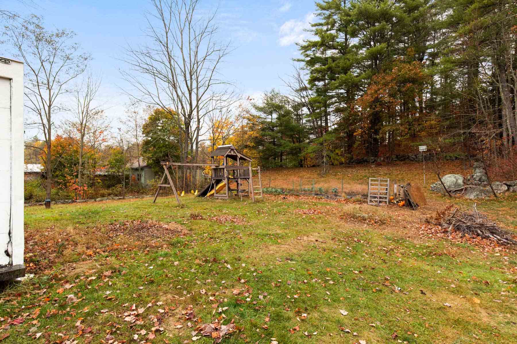 41 Maple Street Wakefield, NH 03887 - Photo 31 of 34 Gallery Image 31