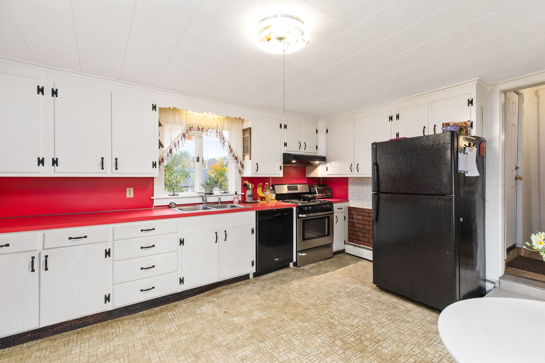 41 Maple Street Wakefield, NH 03887 - Photo 10 of 34 Gallery Image 10