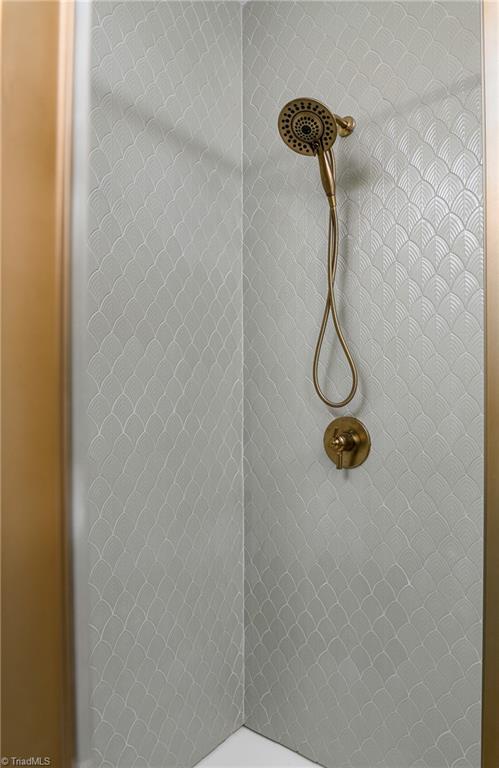 8268 Ballard Road Colfax, NC 27235 - Photo 37 of 50 Just look at this scallopped tile!