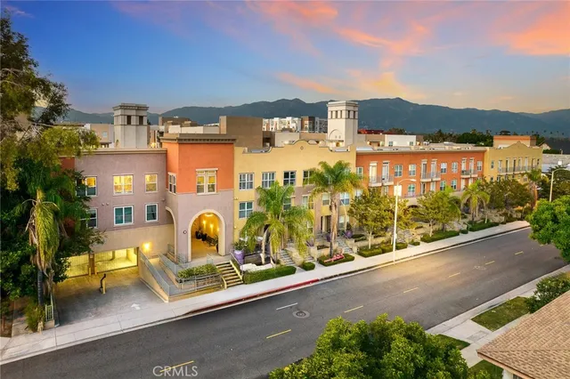 $728,000 | 83 East Commonwealth Avenue, Unit 3C, Alhambra, CA 91801