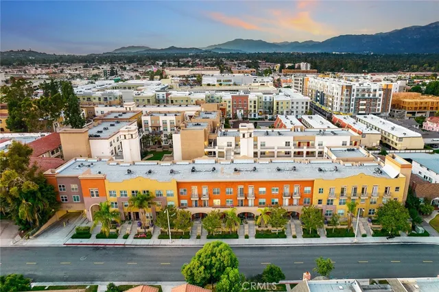 $728,000 | 83 East Commonwealth Avenue, Unit 3C, Alhambra, CA 91801