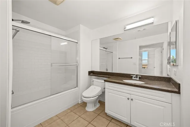 $728,000 | 83 East Commonwealth Avenue, Unit 3C, Alhambra, CA 91801