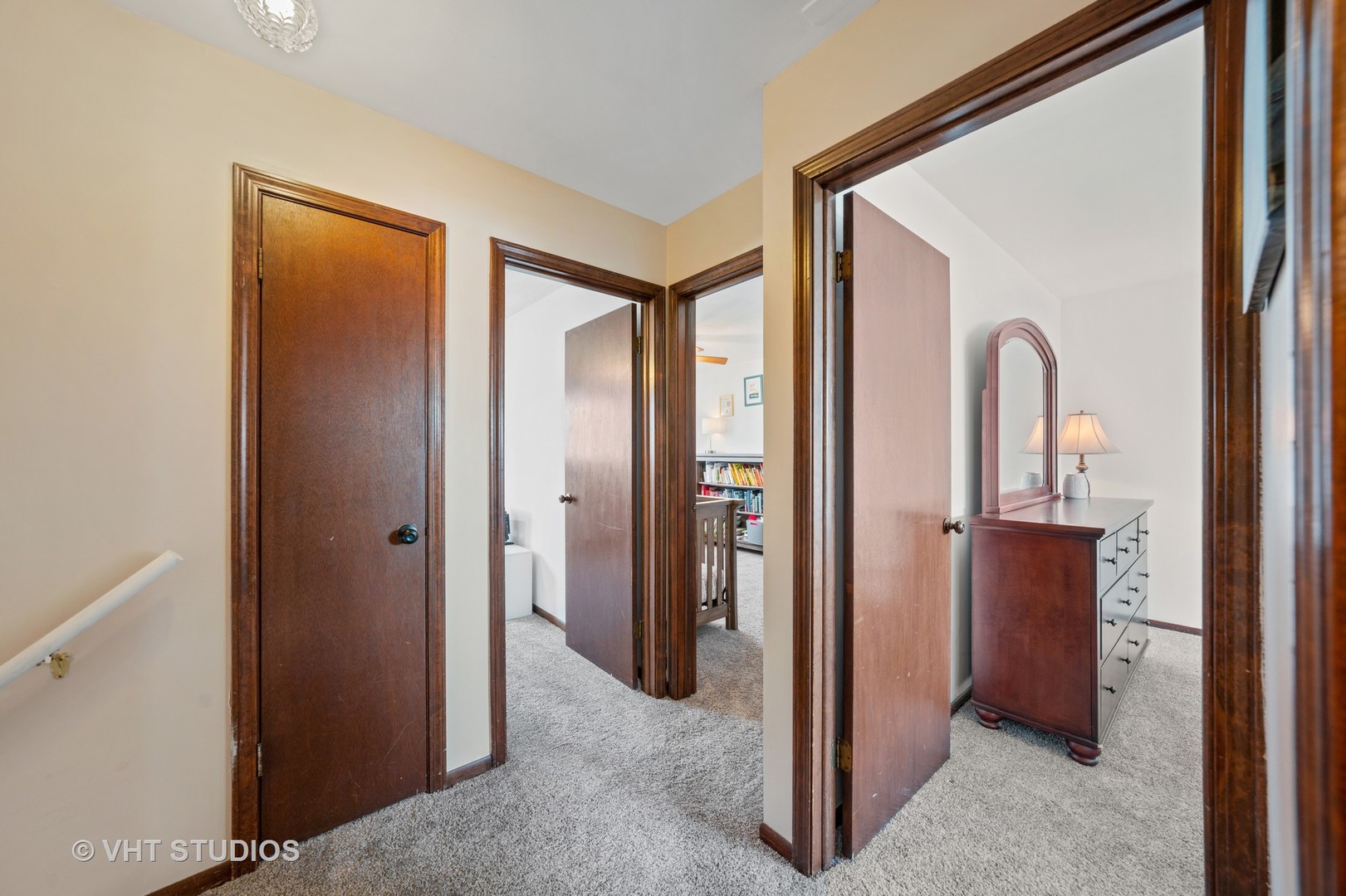 27W155 Manchester Road Winfield, IL 60190 - Photo 12 of 32