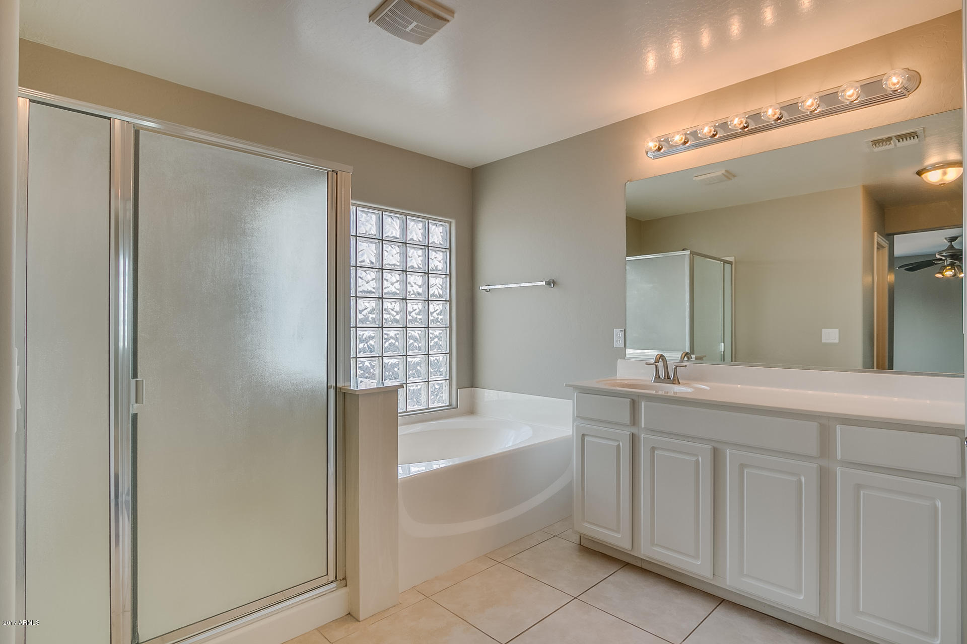 1534 West Alta Vista Road Phoenix, AZ 85041 - Photo 9 of 13 Alta-50