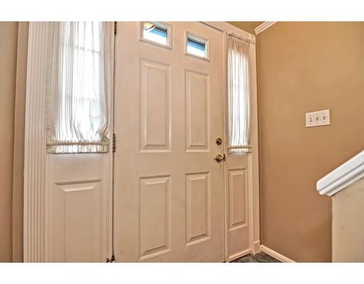 24 Redman Road Canton, MA 02021 - Photo 4 of 31