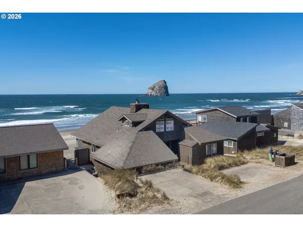 $1,780,000 | 34650 Ocean Drive, Pacific City, OR 97135