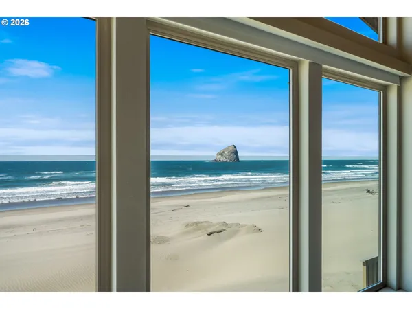 $1,780,000 | 34650 Ocean Drive, Pacific City, OR 97135