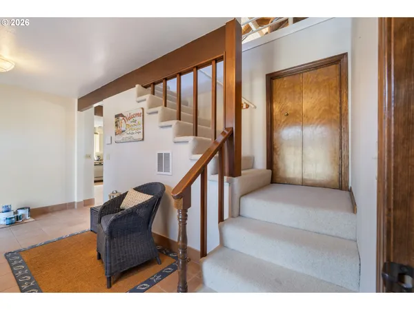 $1,780,000 | 34650 Ocean Drive, Pacific City, OR 97135