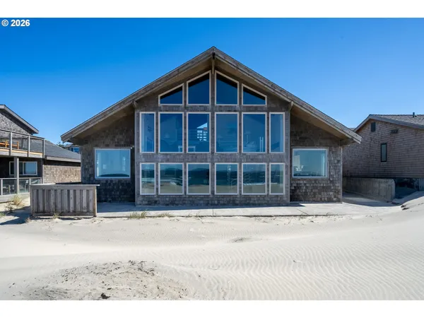 $1,780,000 | 34650 Ocean Drive, Pacific City, OR 97135