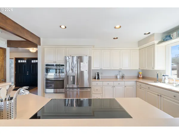 $1,780,000 | 34650 Ocean Drive, Pacific City, OR 97135