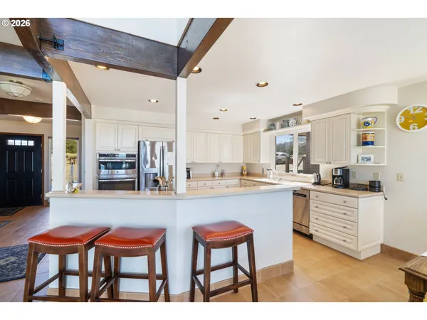 $1,780,000 | 34650 Ocean Drive, Pacific City, OR 97135