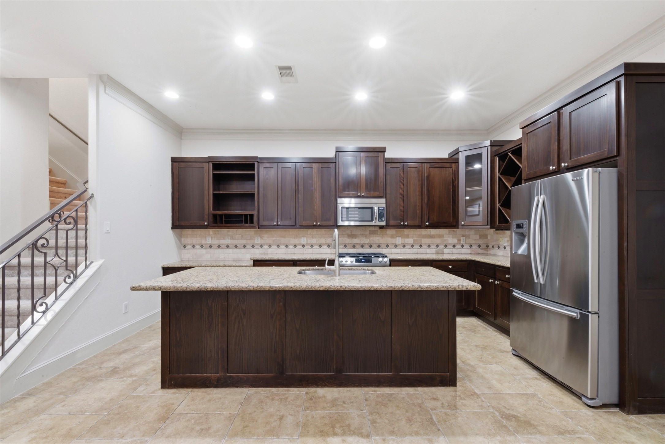 5929 Kansas Street Houston, TX 77007 - Photo 10 of 30