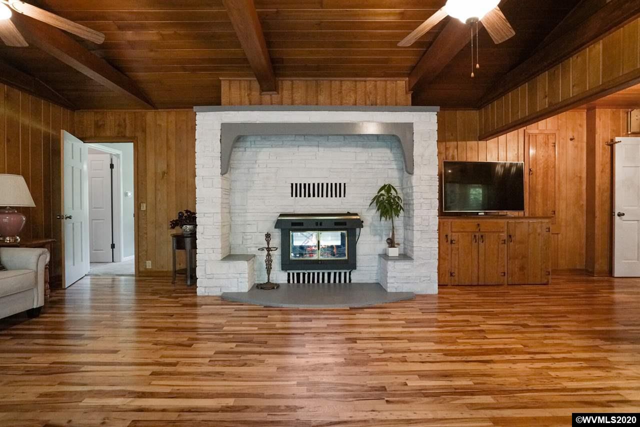 649 West Hayter Dallas, OR 97338 - Photo 20 of 42