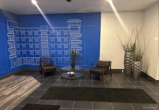 $2,195 | 1488 Madison Street, Unit 204, Denver, CO 80206