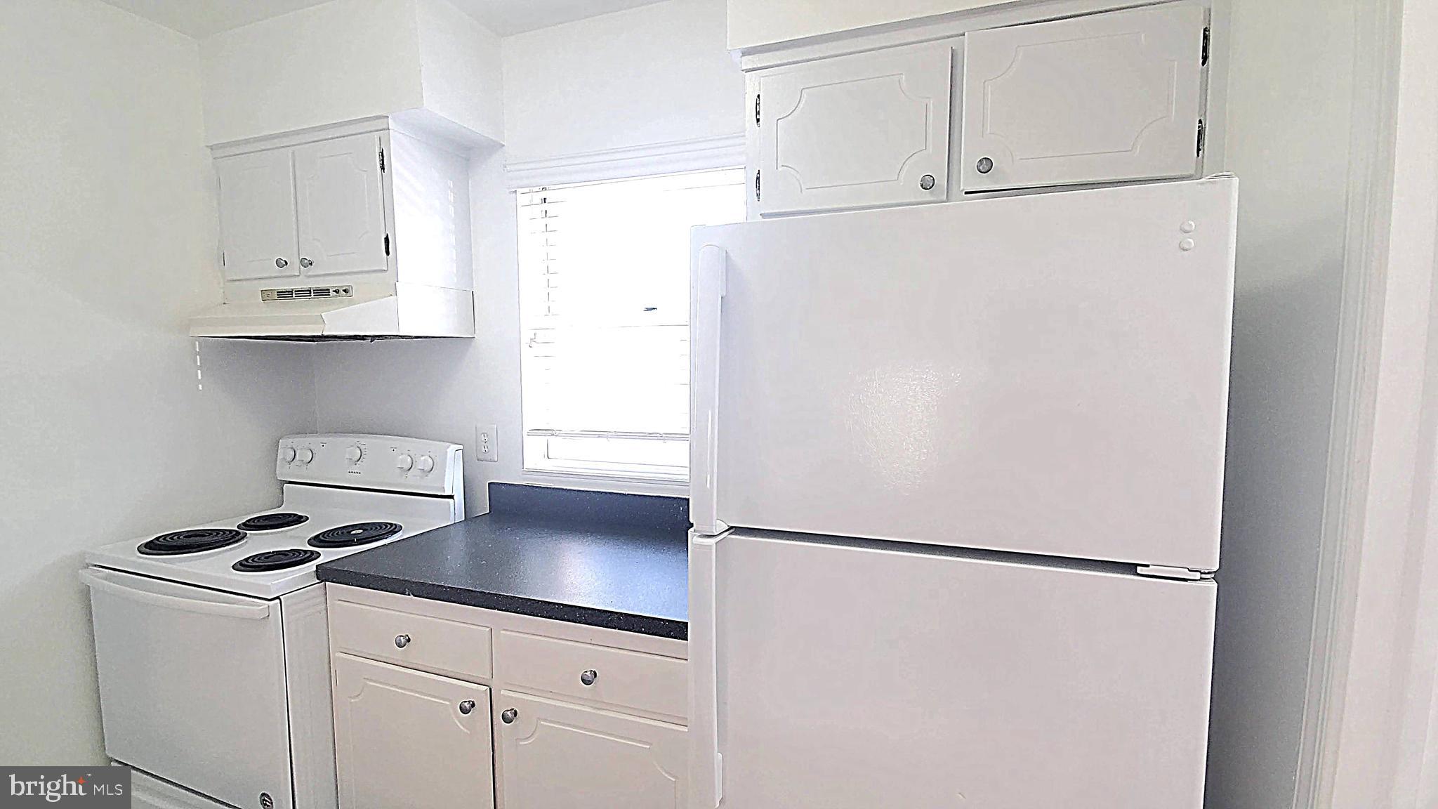 14524 Golden Oak Road Centreville, VA 20121 - Photo 6 of 39 Kitchen