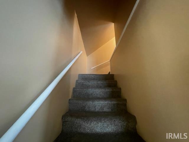 411 Studebaker Street South Bend, IN 46628 - Photo 22 of 31 Gallery Image 22