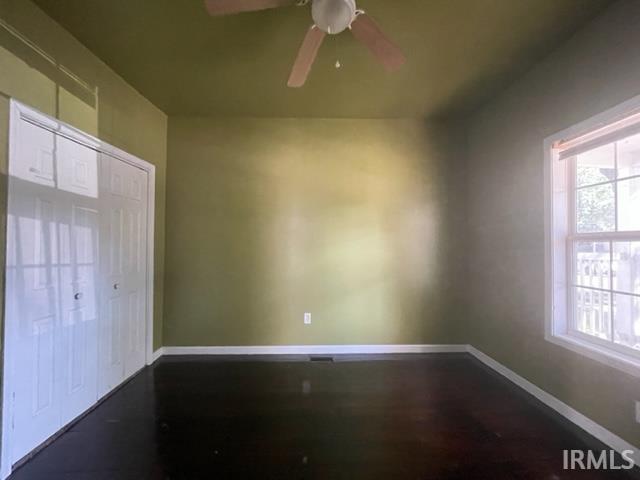 411 Studebaker Street South Bend, IN 46628 - Photo 5 of 31 Gallery Image 5