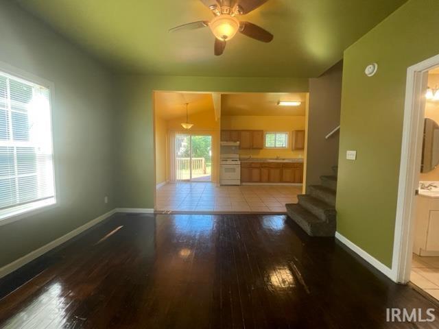 411 Studebaker Street South Bend, IN 46628 - Photo 8 of 31 Gallery Image 8