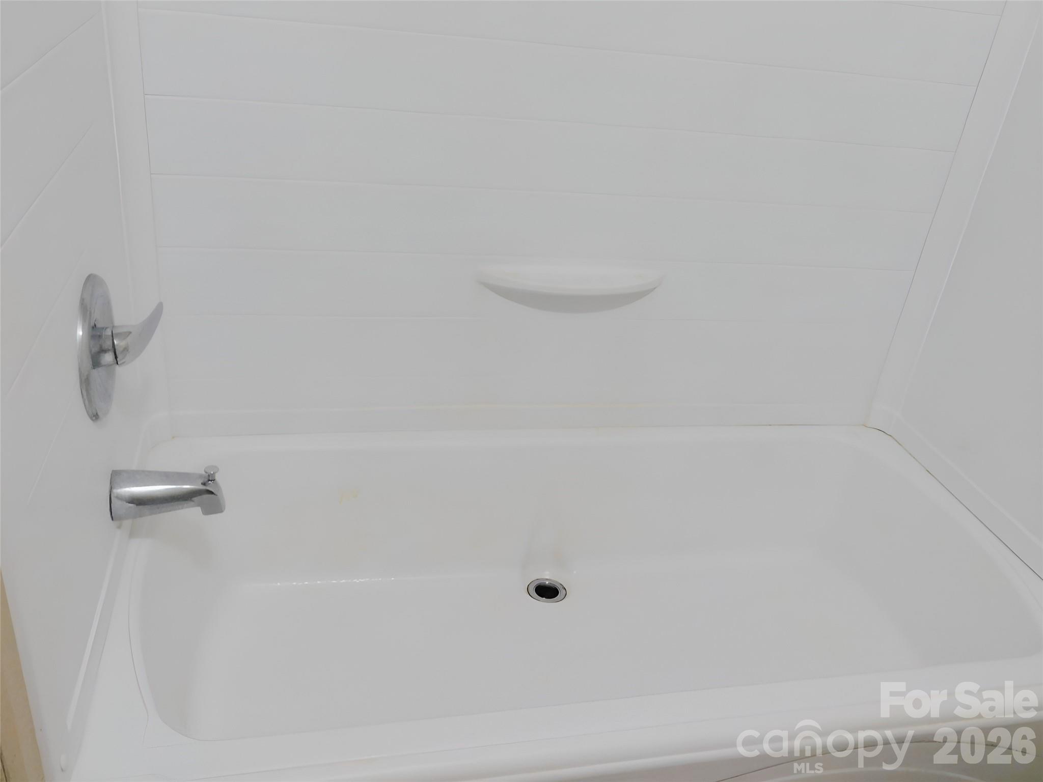 149 Bramble Trail Salisbury, NC 28144 - Photo 22 of 27 a close up of a bathtub
