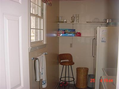 1693 Bahama Road Lexington, KY 40509 - Photo 28 of 30 Notice that there is a window in the lar