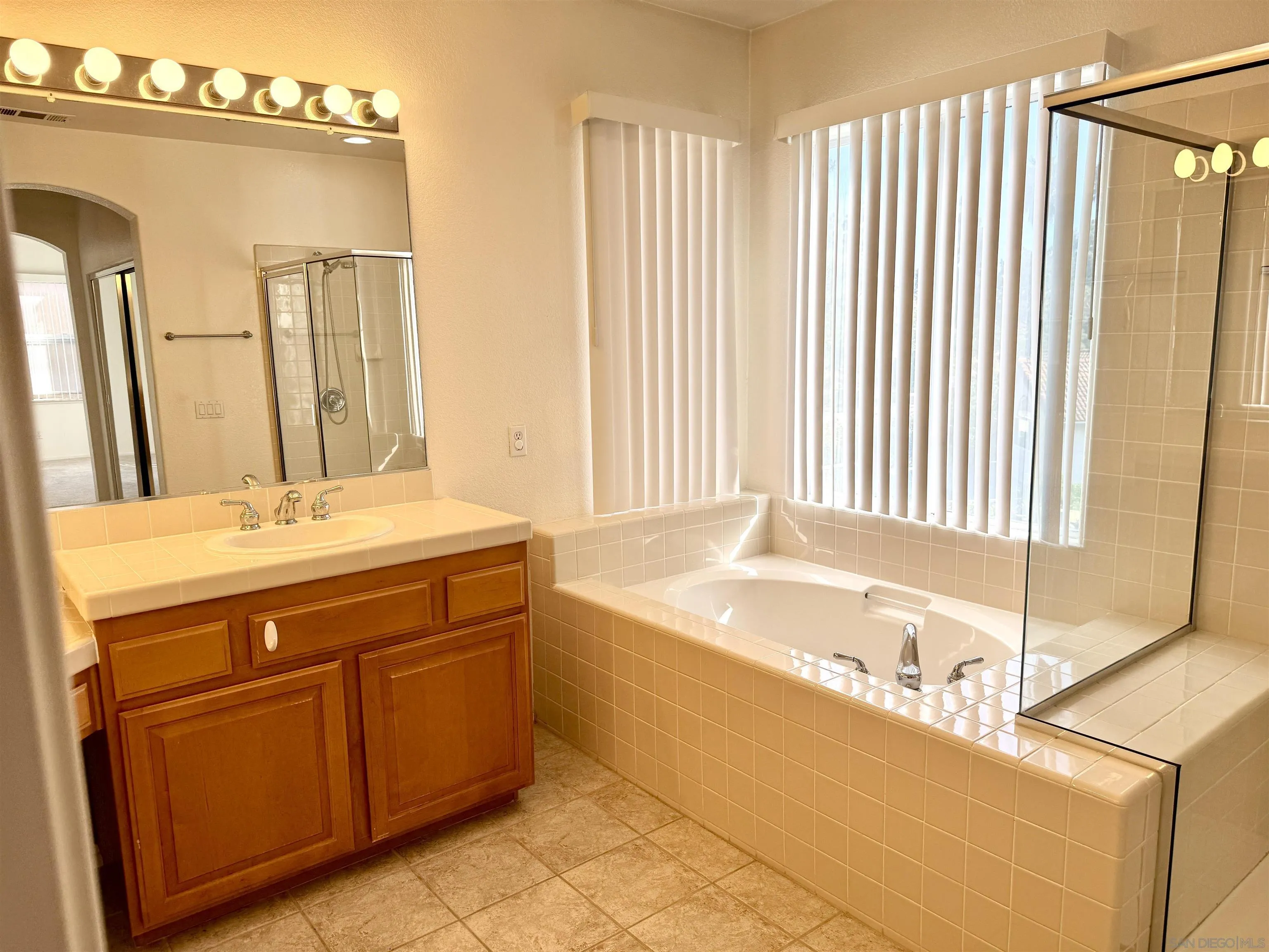 13360 Calderon Road San Diego, CA 92129 - Photo 15 of 22 Gallery Image 15