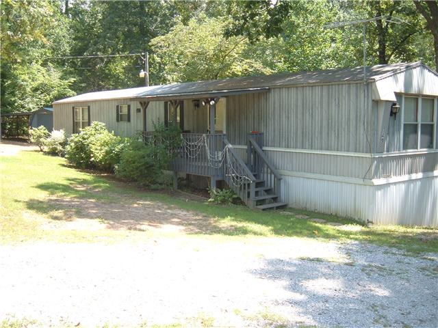 1018 Caps Ridge Dickson, TN 37055 - Photo 2 of 20