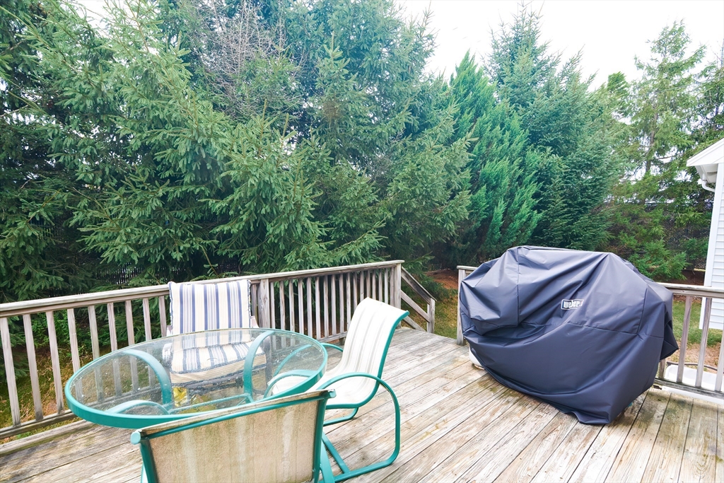 14 Depot Street Upton, MA 01568 - Photo 4 of 36