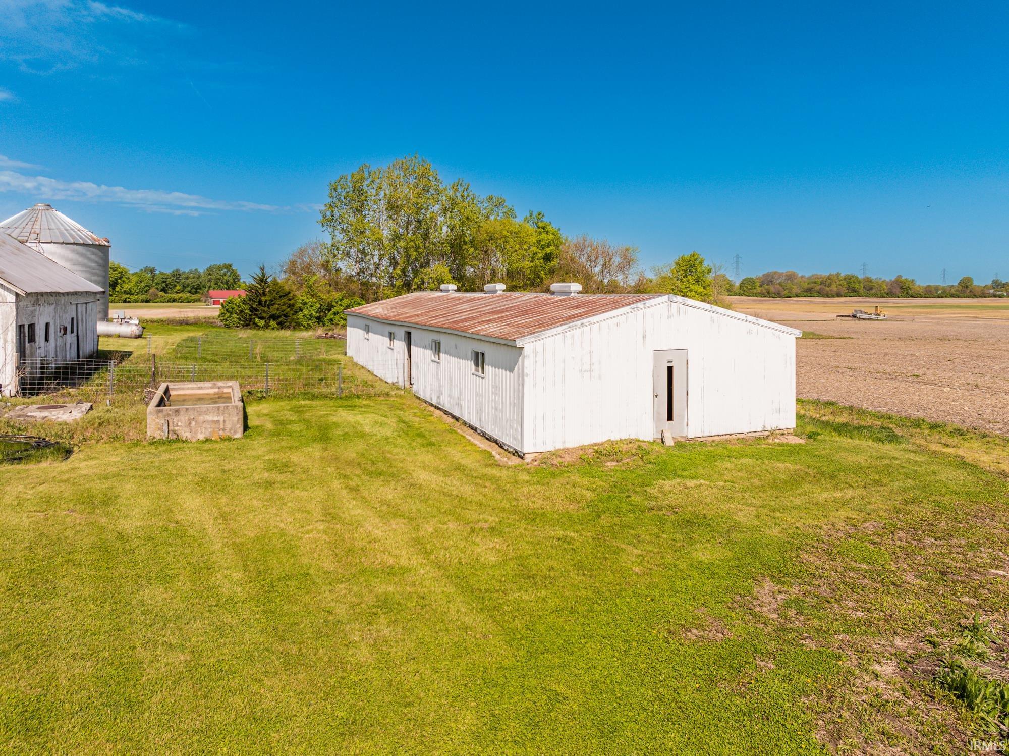 10660 East Windsor Road Selma, IN 47383 - Photo 23 of 27