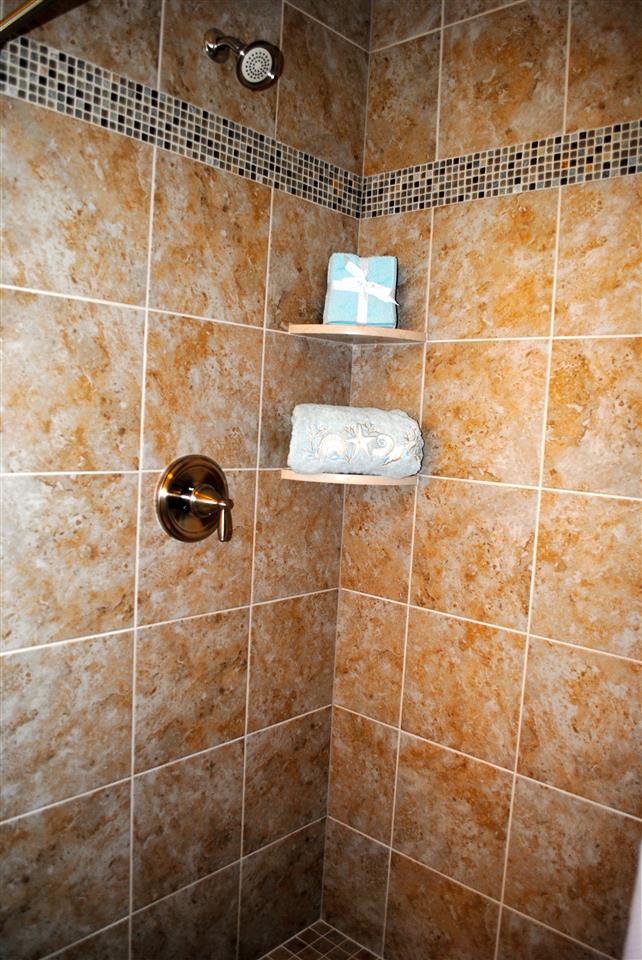 20 Beechwood Road Salem, NH 03079 - Photo 13 of 14 Gallery Image 13
